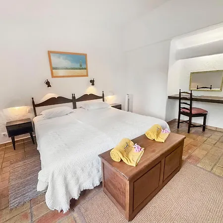 Quinta Do Paraiso - Al Feriested 3*