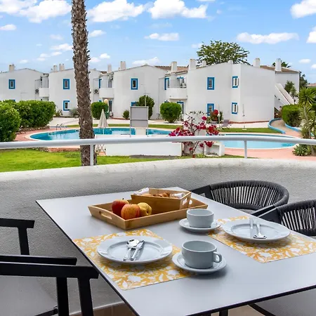 Semesteranläggning (resort) Quinta Do Paraiso - Al